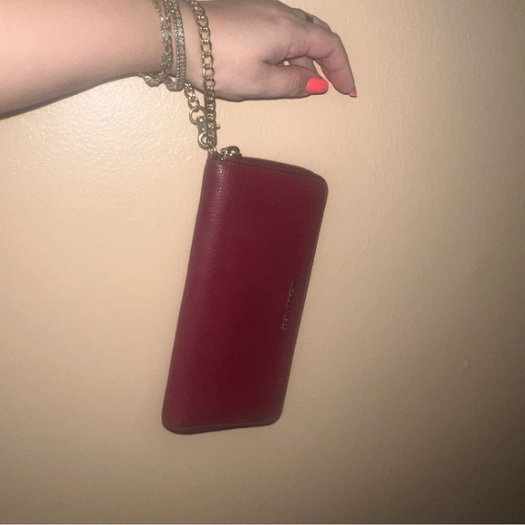 ♥️🌺♥️ Michael Kors large wallet (red wine color ) - Picture 10 of 17
